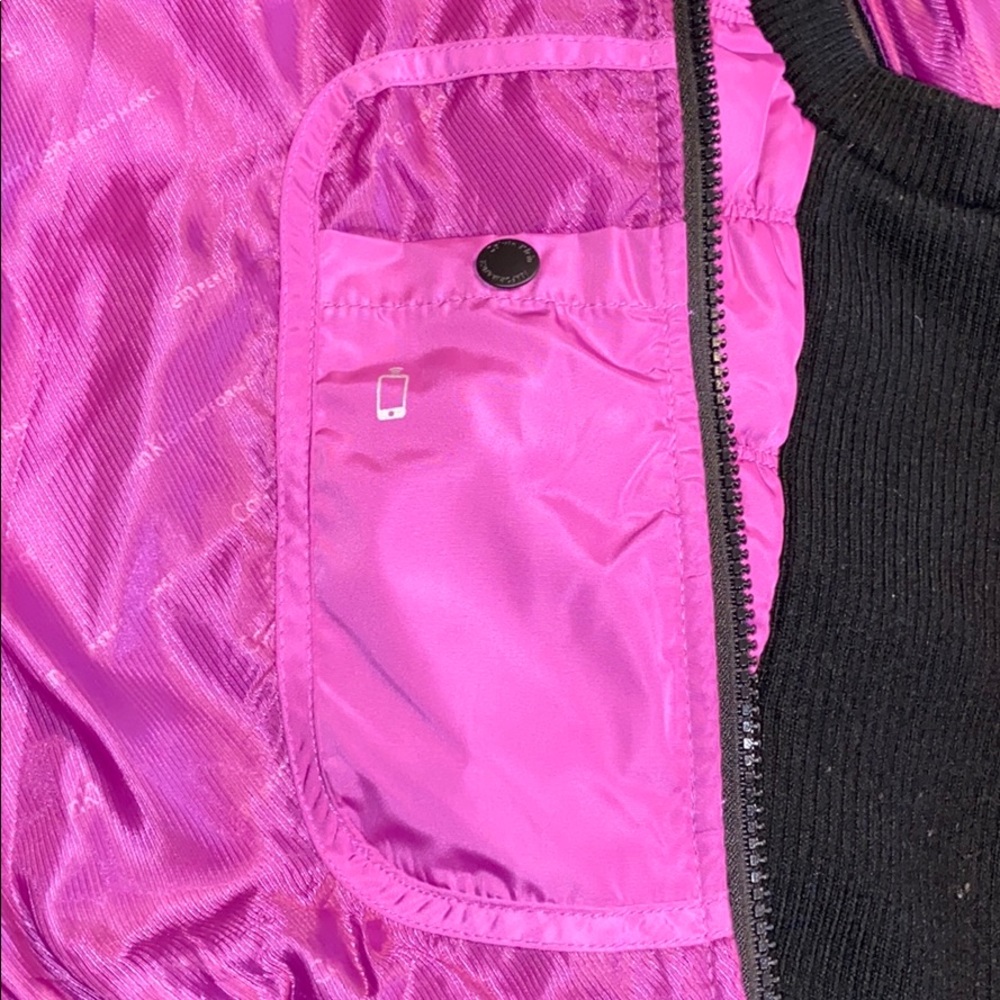 NWOT Calvin Klein Performance Magenta Vest - Picture 6 of 9